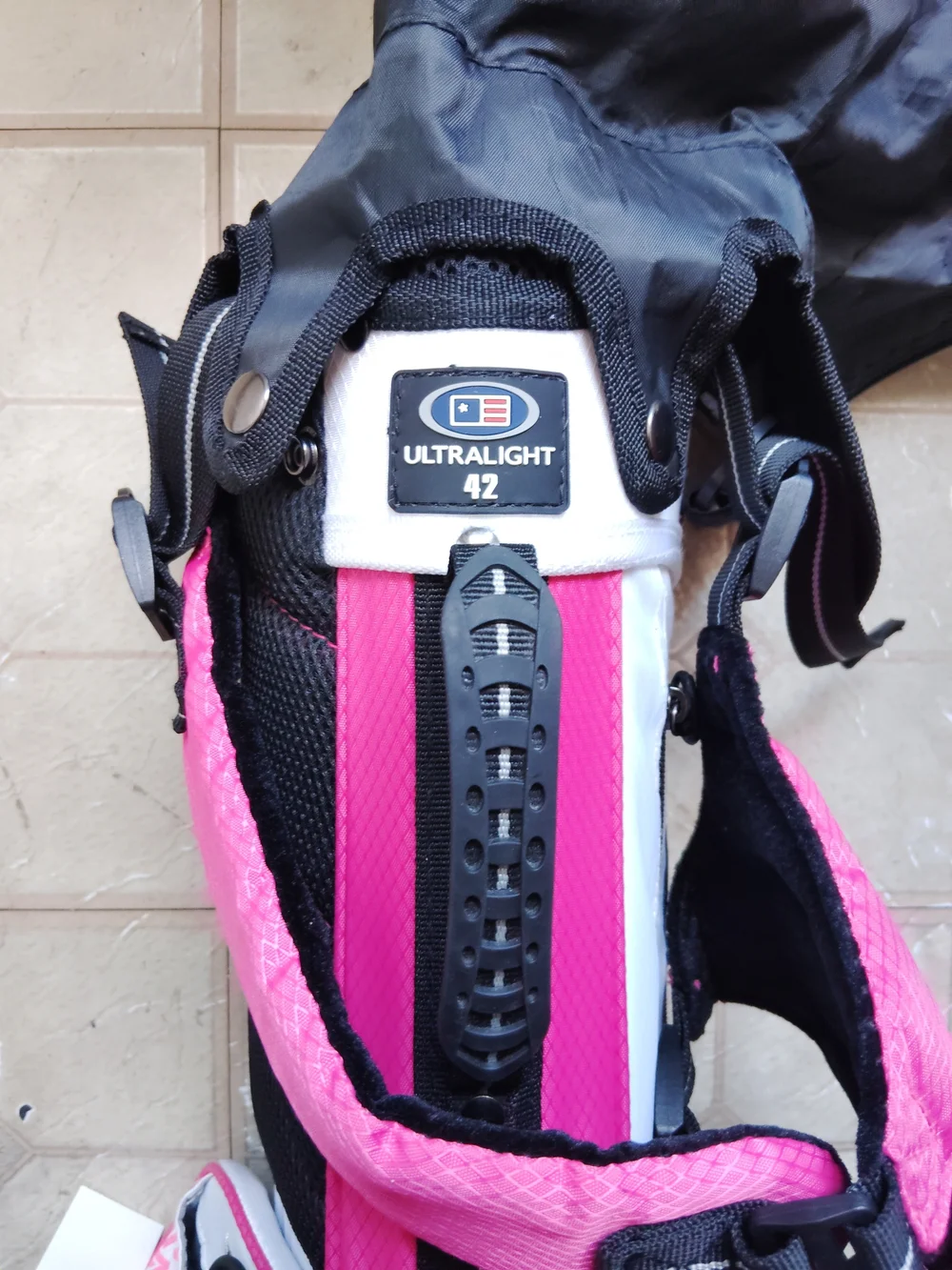 Kids Golf Bag – White & Pink
